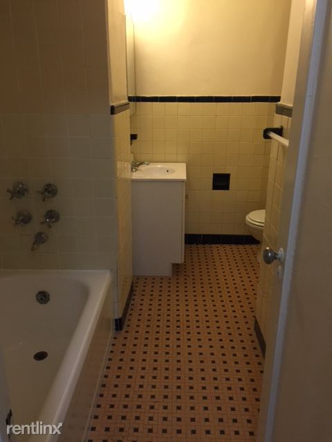 Building Photo - 667 Ocean Ave