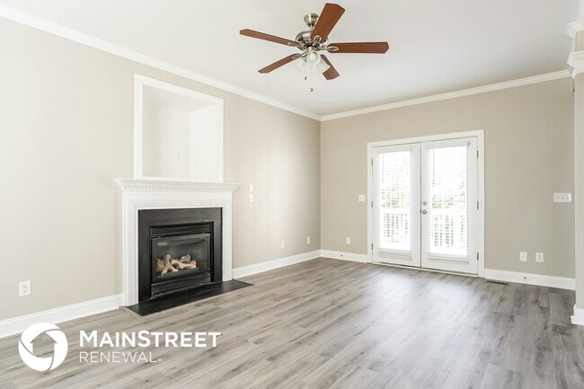 Foto del edificio - 512 Deacon Ridge St