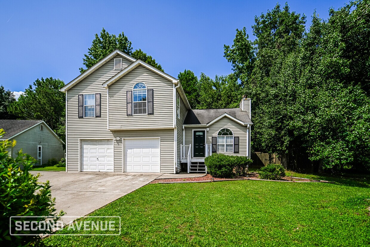 Foto principal - 320 Brookside Dr