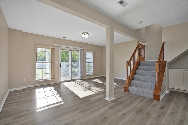 Building Photo - 4427 Towneside Ct