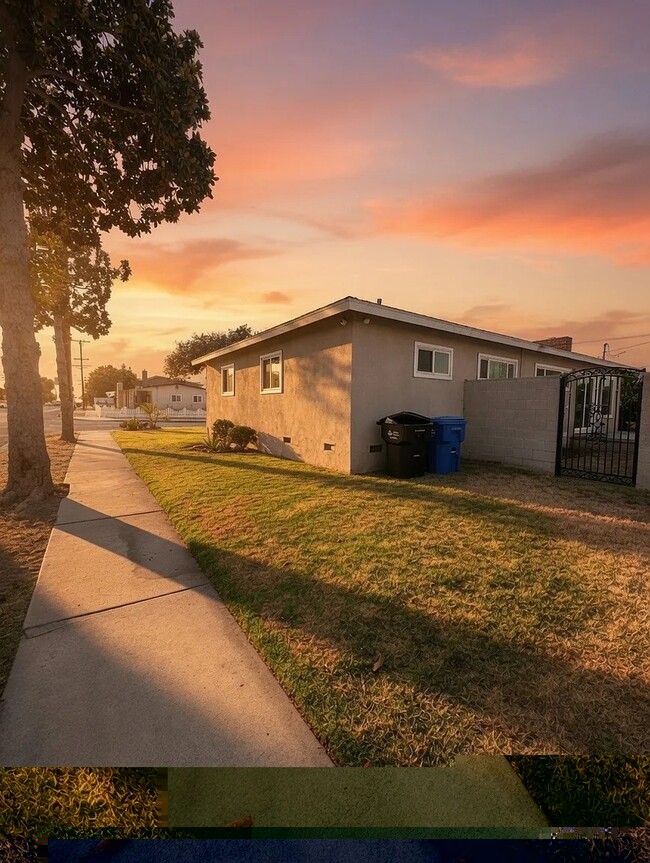 Building Photo - 14779 Nanry St