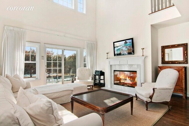 Foto del edificio - 9 Seasons Ln