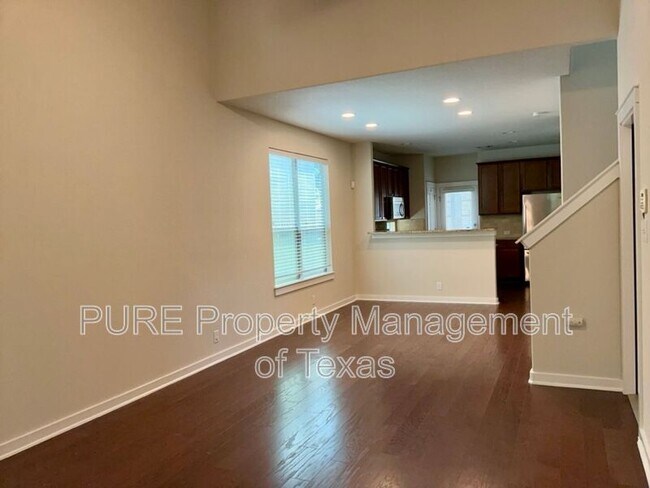 Building Photo - 2101 Rivers Edge Way