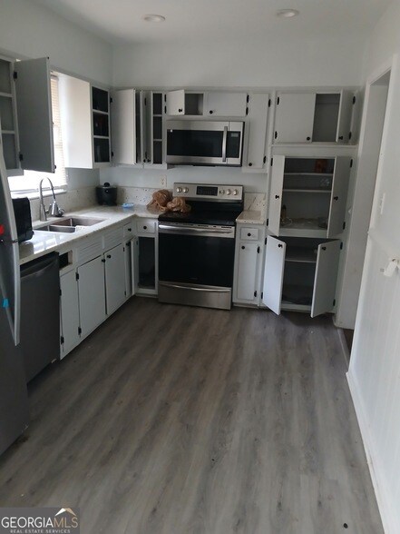 Foto del edificio - 3054 Rollingwood Ln SE