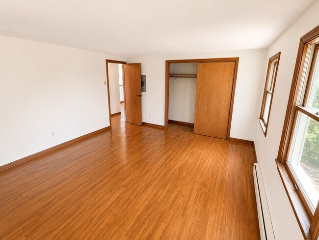 Foto del edificio - 152-152 McCarty Ave