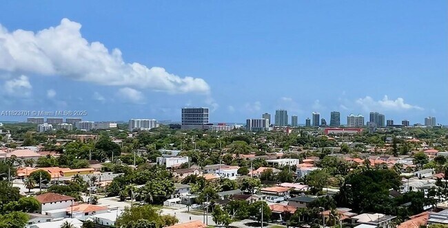 Foto del edificio - 3500 Coral Wy