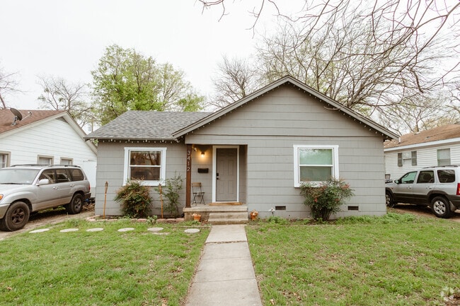 Building Photo - 3412 Homan Ave