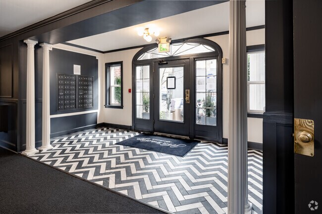 Lobby - John Winthrop Apartments