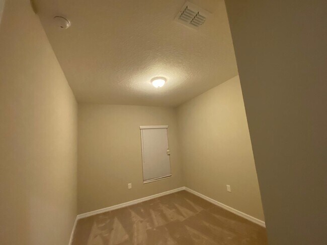 Building Photo - 230 Cedar Bark Ln
