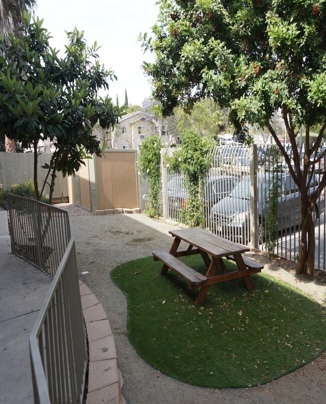 Auburn Apartments Apartments in San Diego, CA