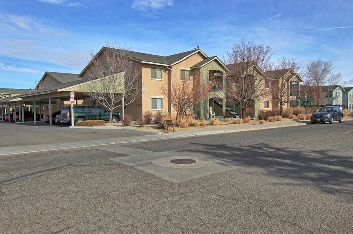 Primary Photo - Willow Way Apartments