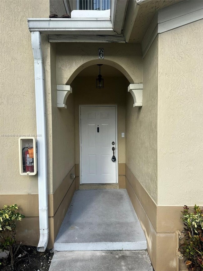 Foto del edificio - 8244 NW 107th Path