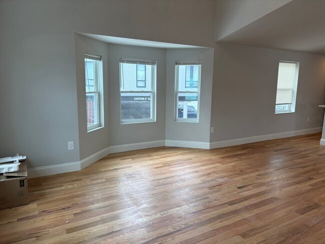 Foto del edificio - 255 Salem St