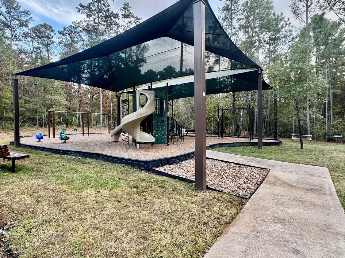 Foto del edificio - 26680 Pools Creek Dr