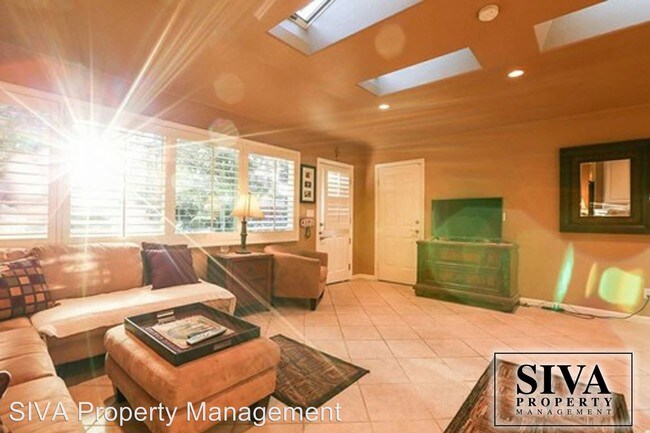 Foto del edificio - Studio, 1 bath House - 1756 McBain Ave