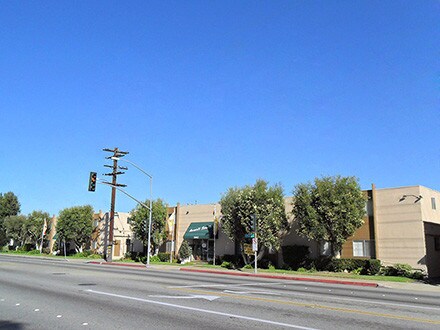 Building Photo - Avanti Apartments