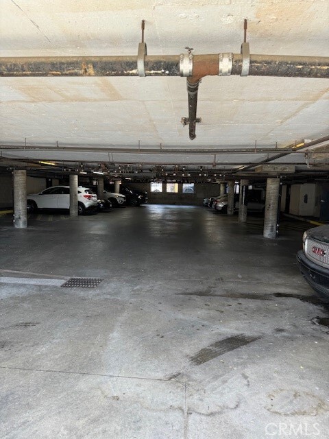 Foto del edificio - 900 Rose Ave