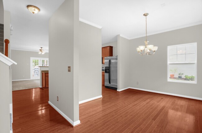 Building Photo - 202 Tallula Ln