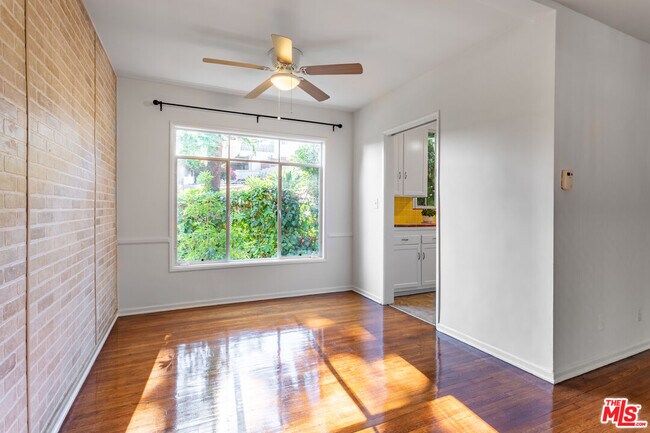 Foto del edificio - 3844 Evans St W