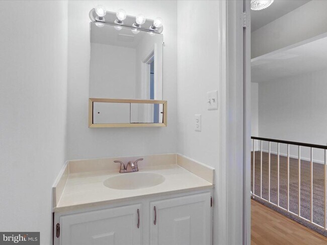 Foto del edificio - 5513 Ridgeton Hill Ct