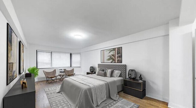 Building Photo - 219 E 69th St