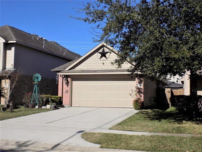Foto del edificio - 13715 Rural Oak St
