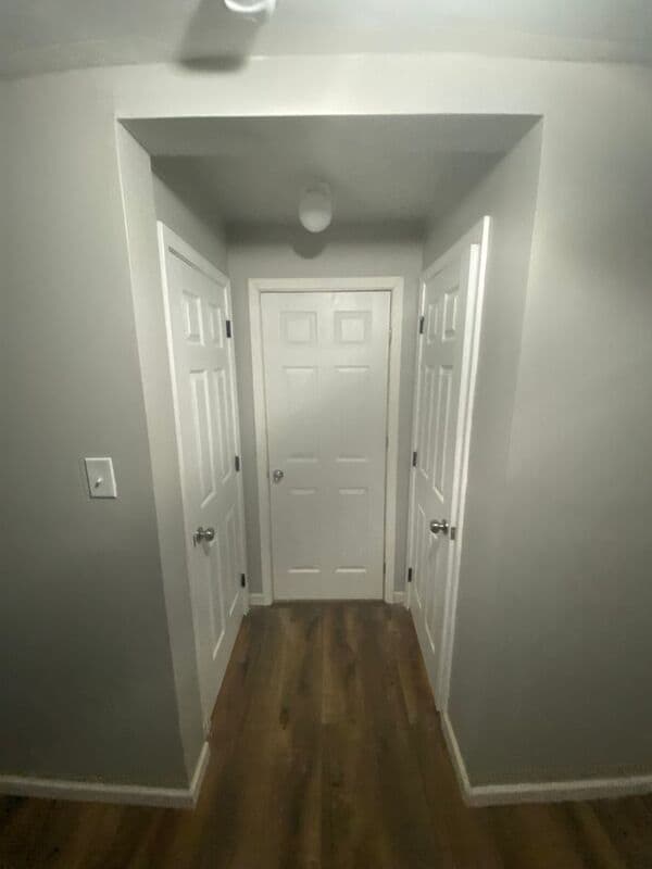 Building Photo - 1318 Glenn St