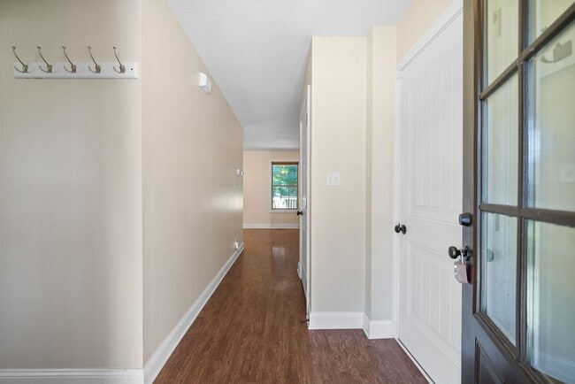 Building Photo - Ready to Call Home Before Thanksgiving- St...