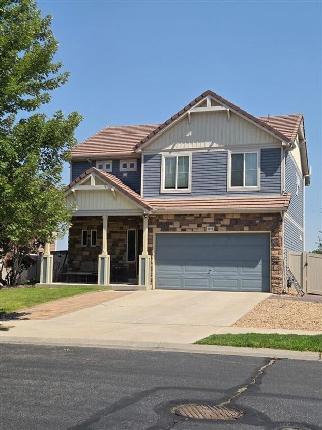Building Photo - 5079 Ridgewood Dr