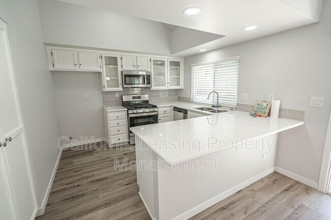 Foto del edificio - 26111 Bungalow Ct Dr