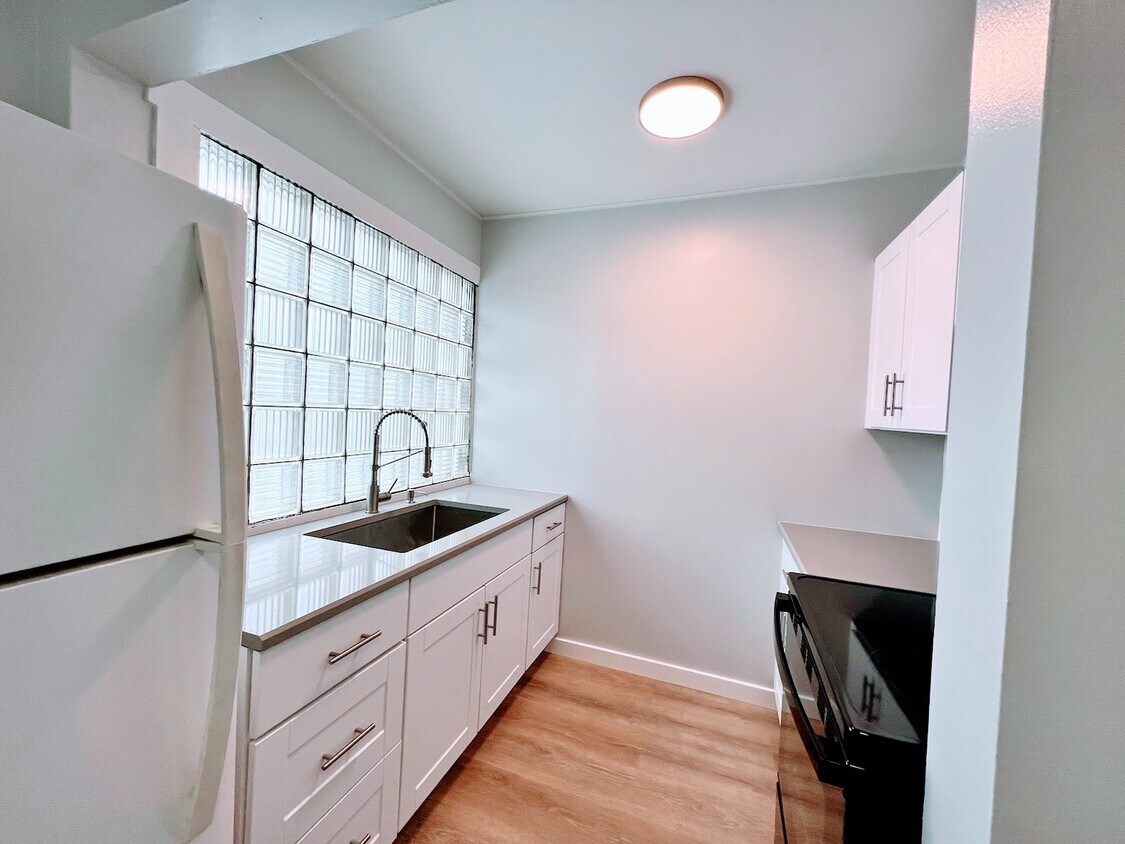 83 Summer St, Claremont, NH 03743 Townhome Rentals in Claremont NH