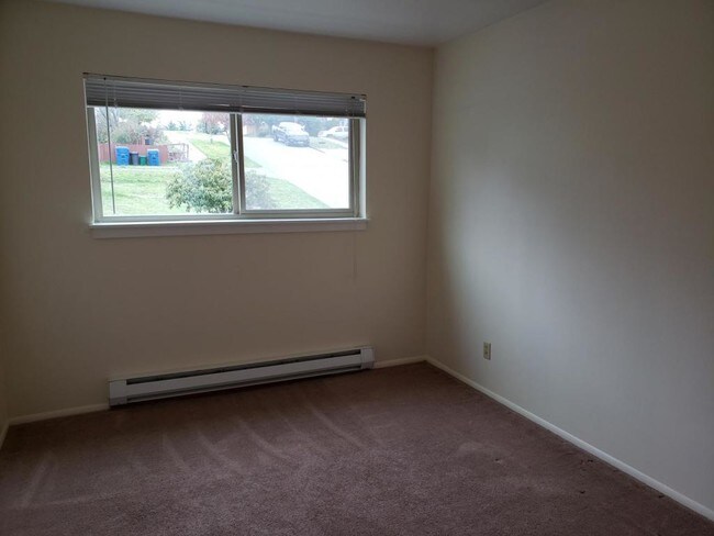 Building Photo - 8450 Delridge Way SW