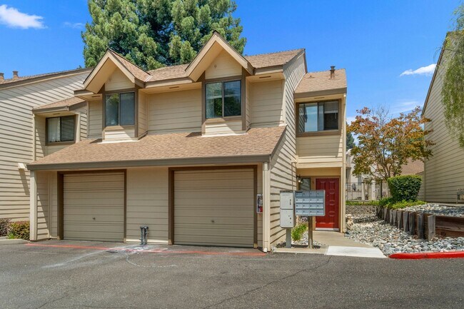 Foto del edificio - 5607 Walnut Ave
