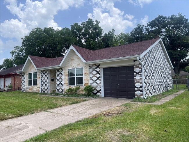 Foto del edificio - 4707 Knottynold Ln