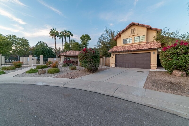 Foto principal - 613 N Sunflower Cir