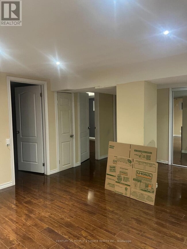Building Photo - 66 Stavely Crescent