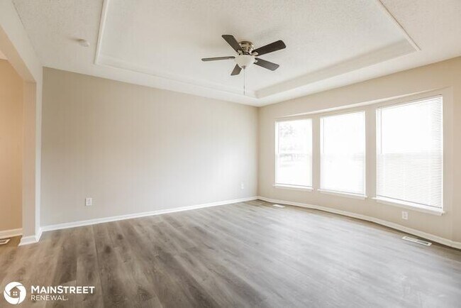 Building Photo - 11712 Crystal Dr