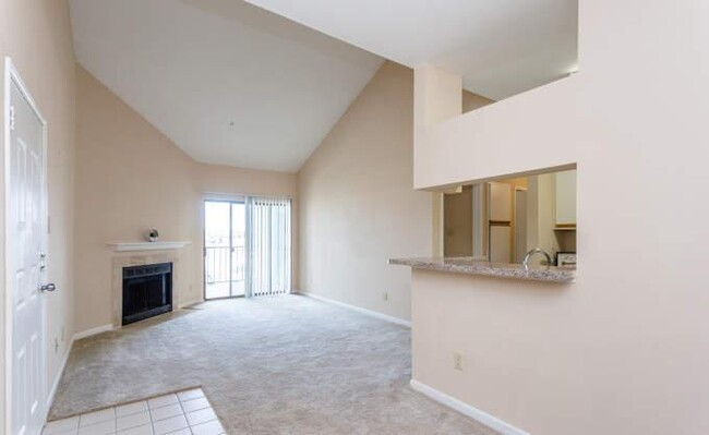 Building Photo - 2 bedroom in Seabrook TX 77586