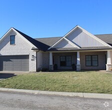 Building Photo - 8075 White Oak Ct