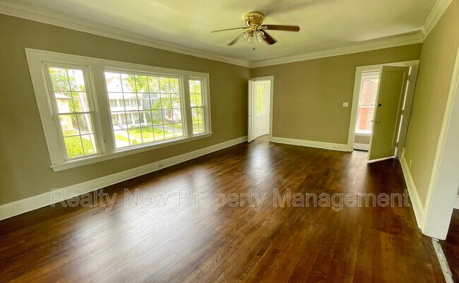 Building Photo - 1666 Glenmont Rd