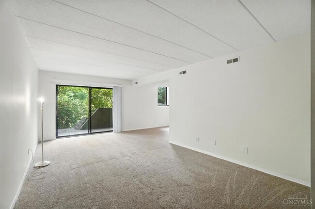 Foto del edificio - 456 Grand Ave