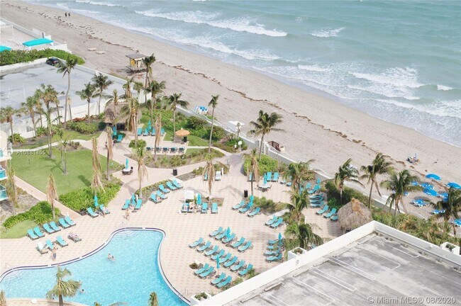 Building Photo - 3901 S Ocean Dr