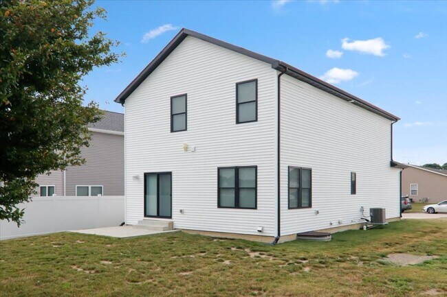 Building Photo - 1350 Berkley Rd