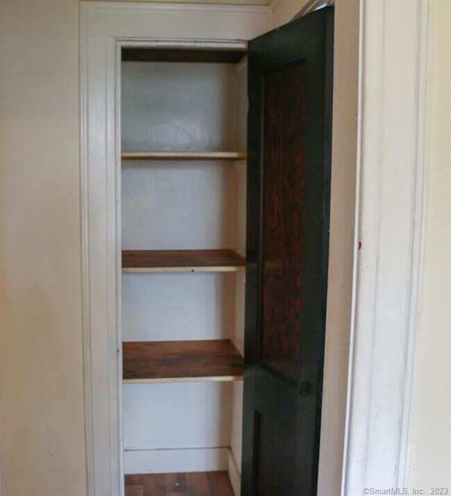 Foto del edificio - 1887 Dixwell Ave