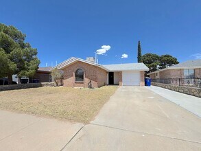 Building Photo - 6025 Belladonna Cir