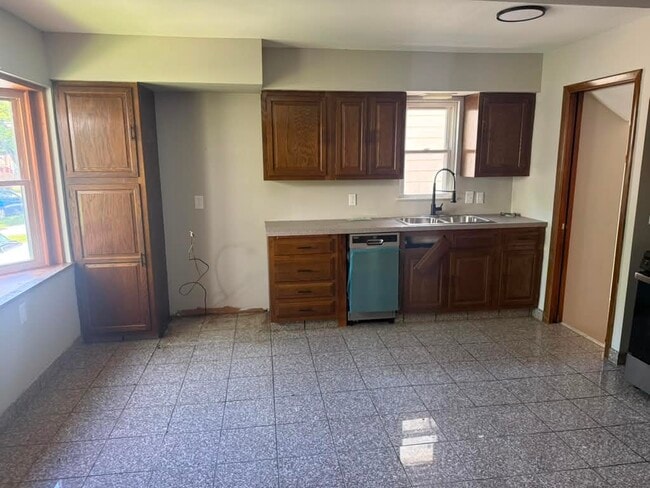 Foto del edificio - 3816 Cullen Dr