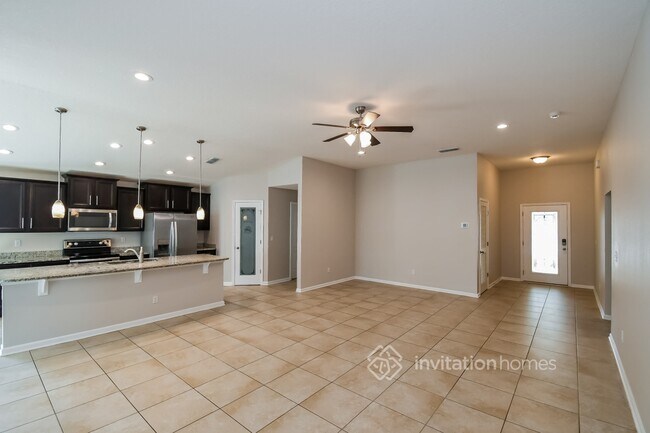 Foto del edificio - 16071 Willow Bluff Ct