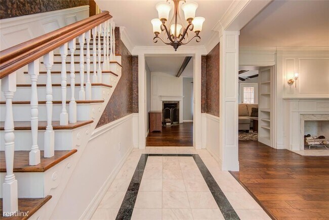 Building Photo - 4 br, 2 bath House - 1308 Deats Road