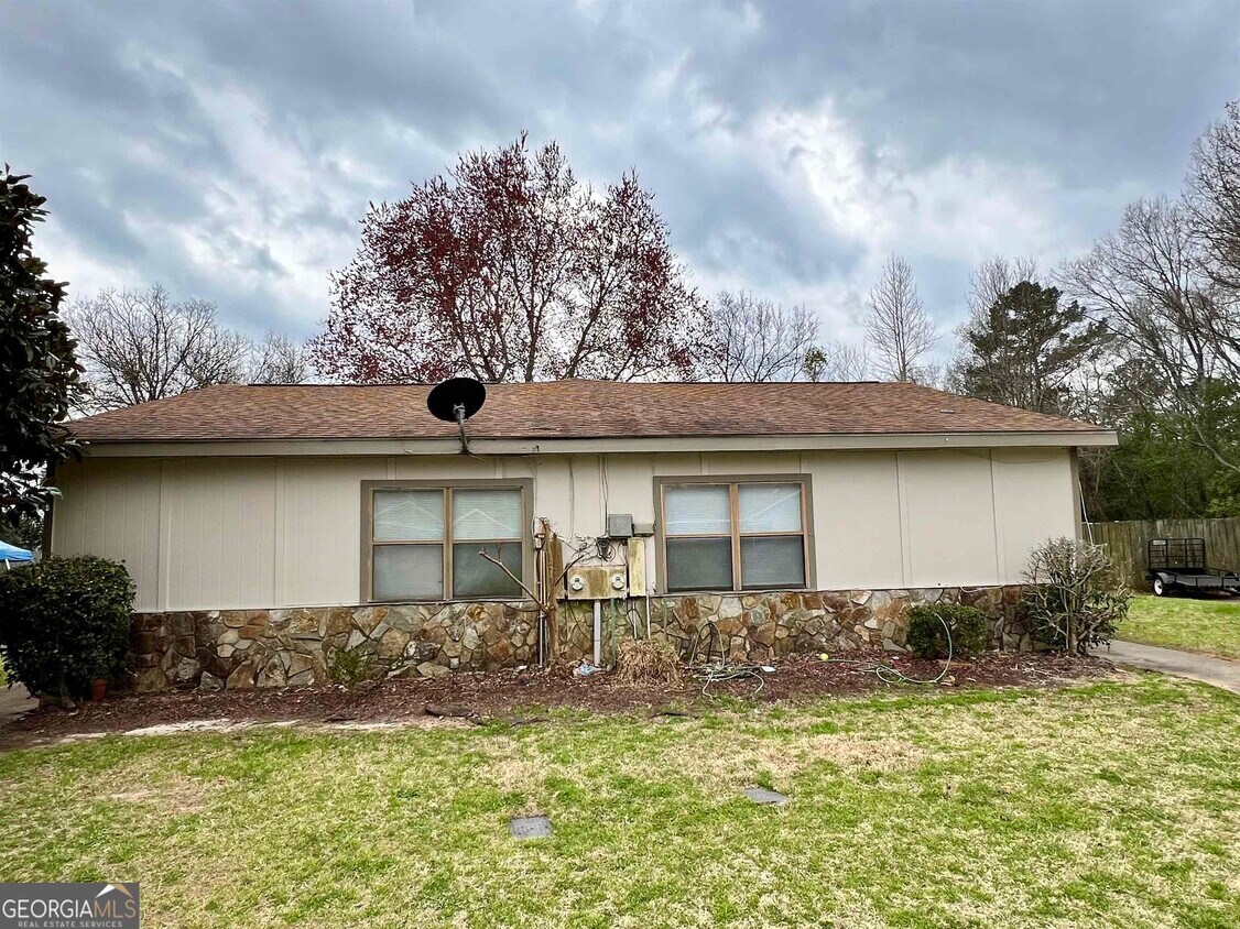 Primary Photo - 129 Brookhaven Cir