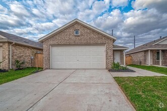 Building Photo - 26746 Prairie Smoke Ln